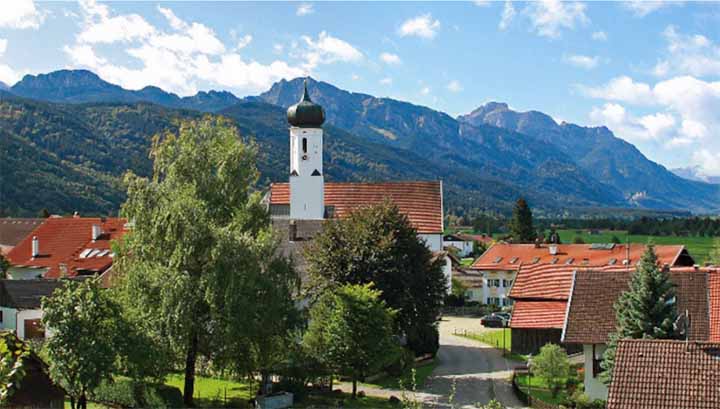 Halblech is prachtig gelegen aan de uitlopers van de Alpen