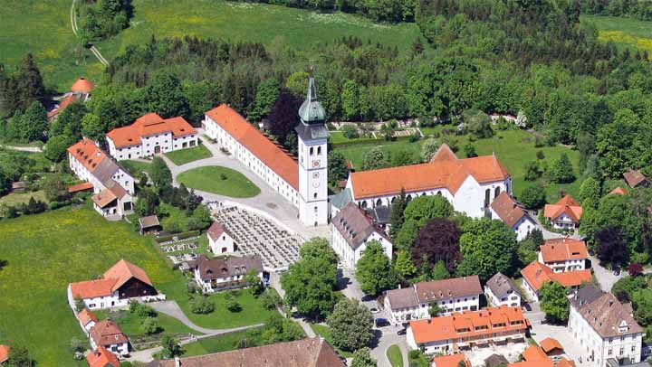Rottenbuch in vogelvlucht